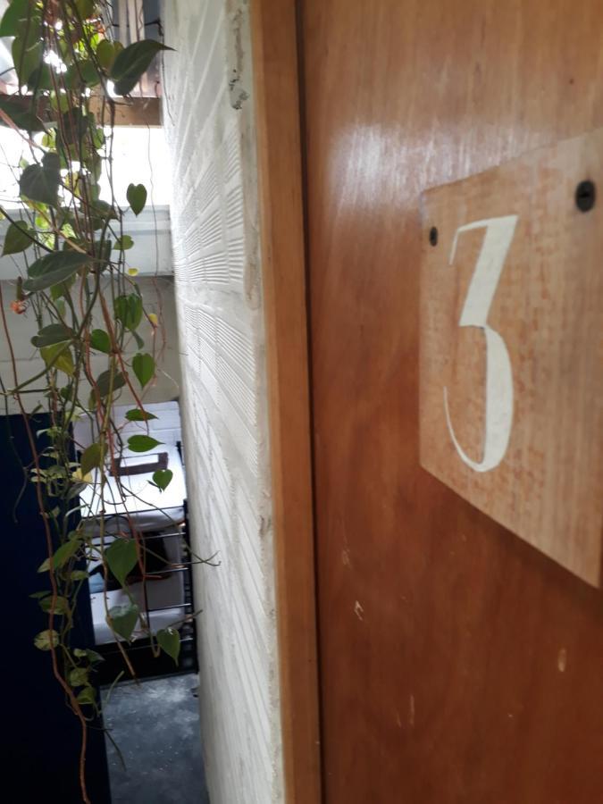 Casa Estacion Hostel *