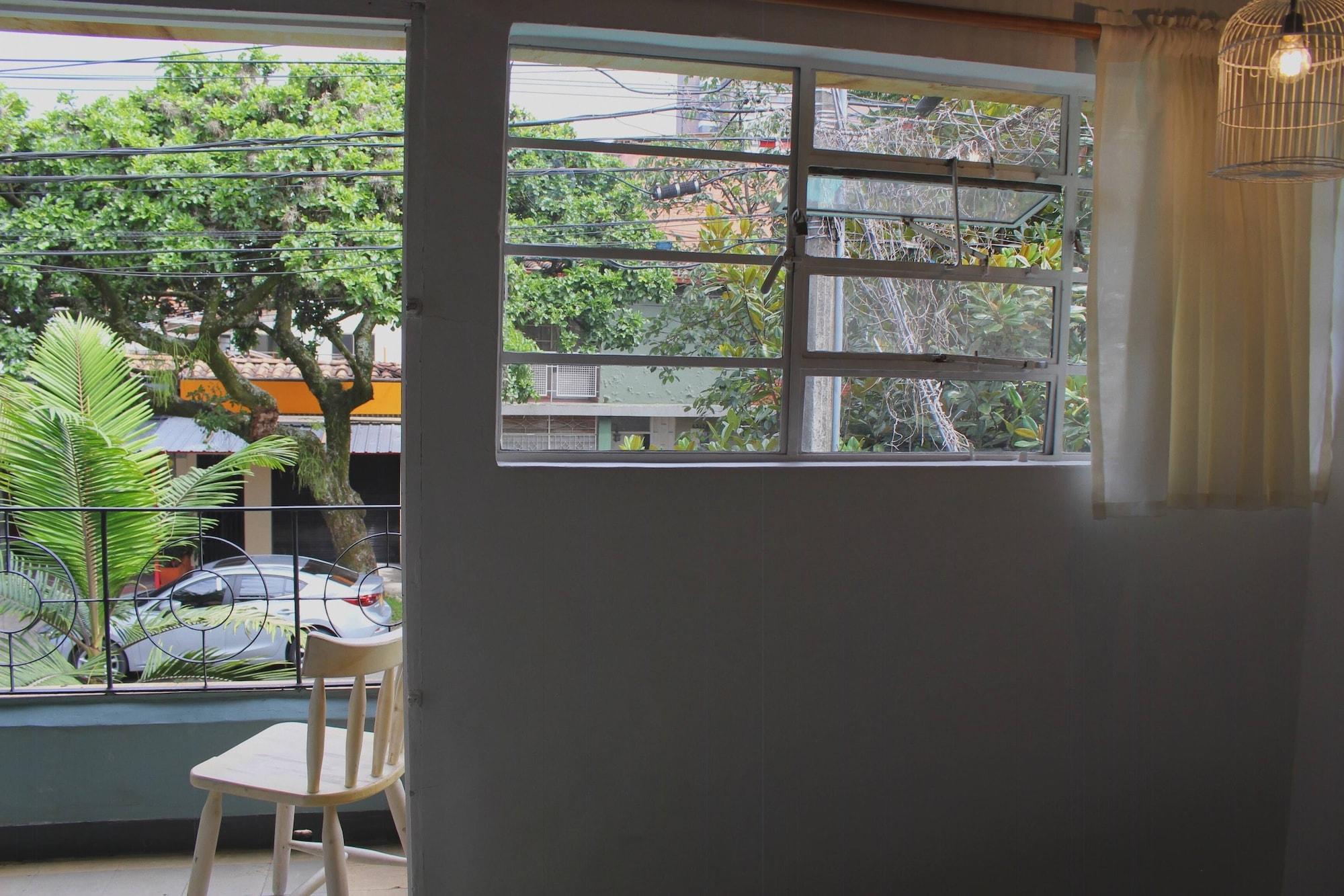 Hostal Casa Estacion
